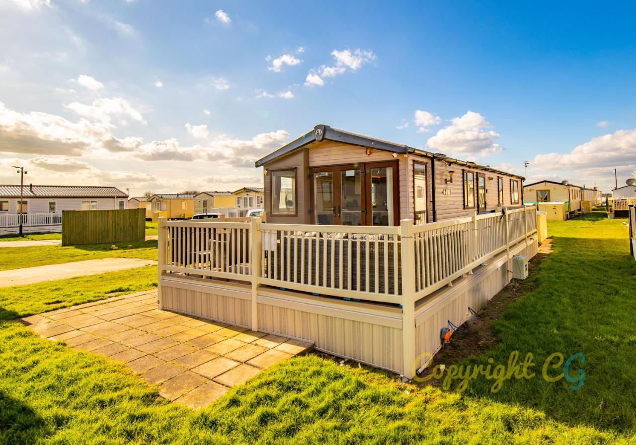 Sea 'N' Stars Platinum Plus Holiday Home With Views, Free Wifi And Netflix Camber Luaran gambar