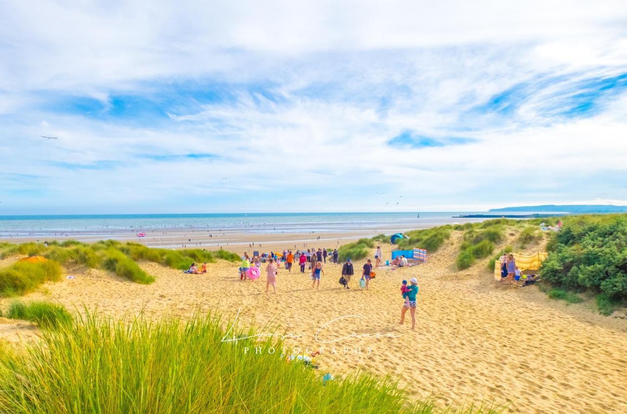 Sea 'N' Stars Platinum Plus Holiday Home With Views, Free Wifi And Netflix Camber Luaran gambar