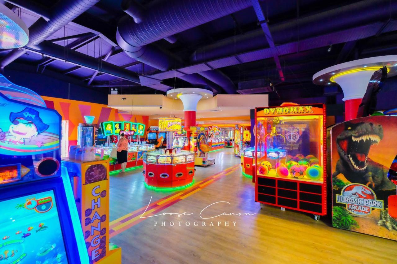 Sea 'N' Stars Platinum Plus Holiday Home With Views, Free Wifi And Netflix Camber Luaran gambar