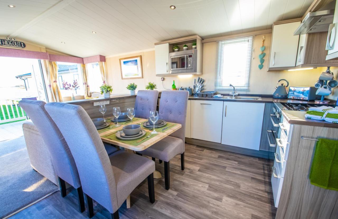 Sea 'N' Stars Platinum Plus Holiday Home With Views, Free Wifi And Netflix Camber Luaran gambar