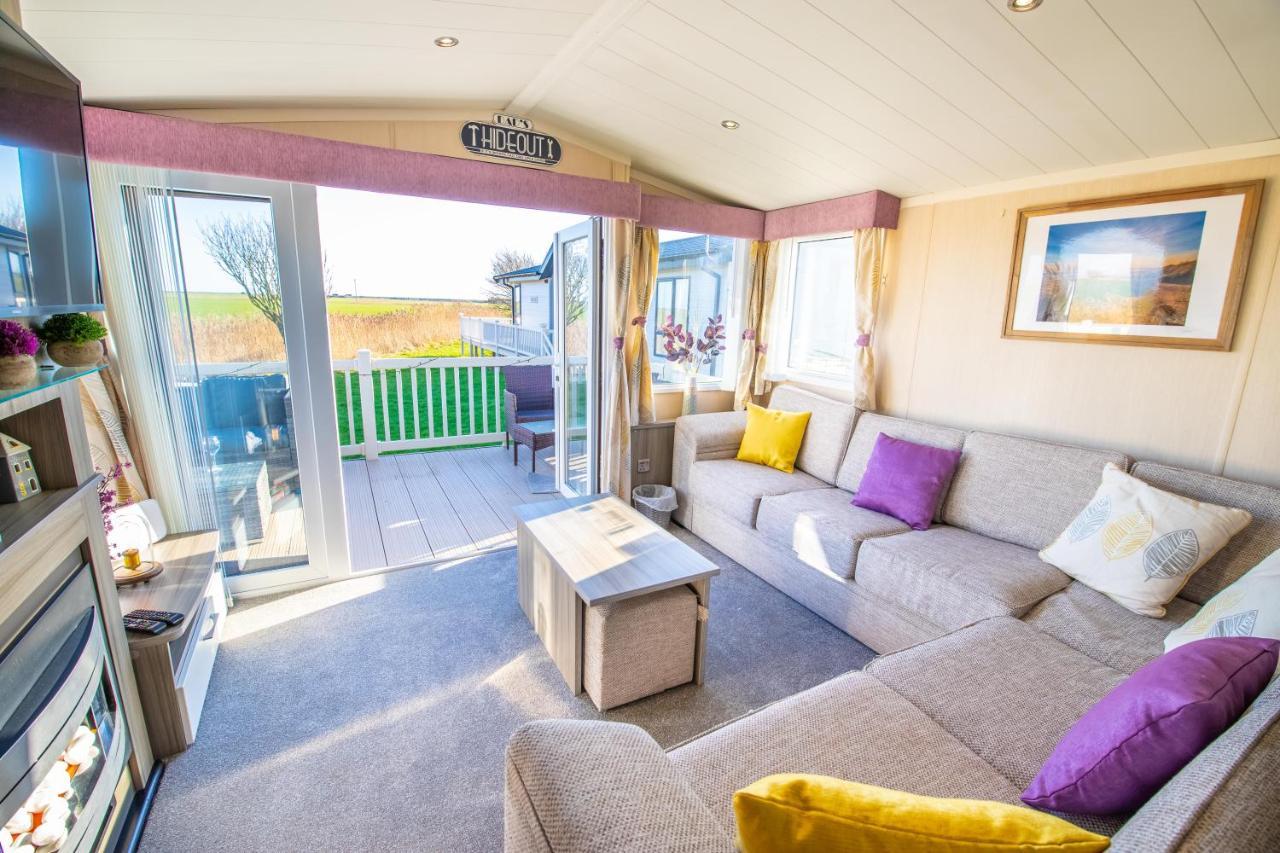 Sea 'N' Stars Platinum Plus Holiday Home With Views, Free Wifi And Netflix Camber Luaran gambar